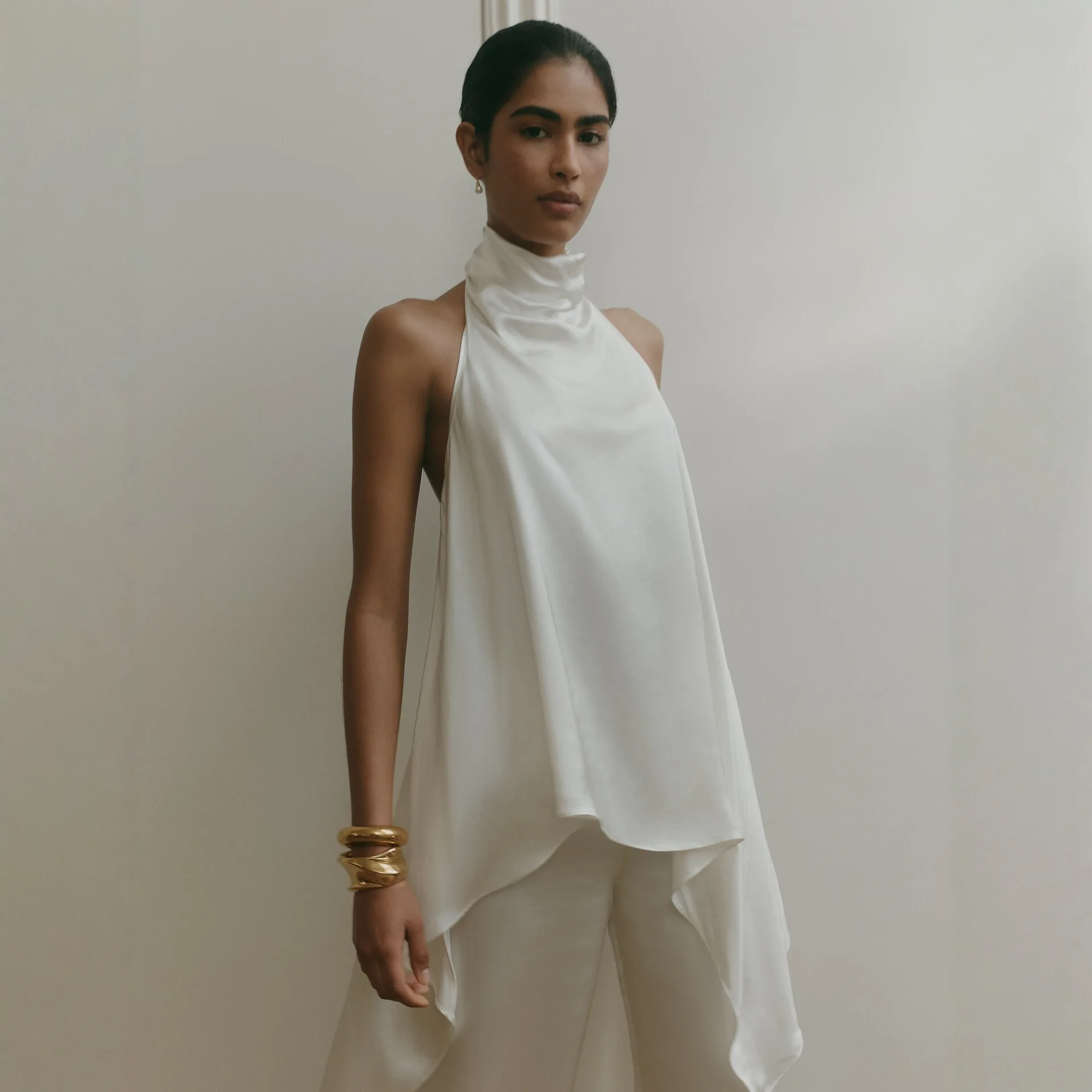 

New European And American Women's Fashion Satin Halter Neck Asymmetrical Top, Ice Silk Sleeveless Vest, Elegant Socialite Style