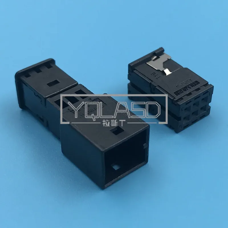 

Комплект из 6-контактных разъемов 8E0 971 833, 8E0 971 834 для автомобильных кондиционеров, антибликовых зеркал заднего вида, жгутов проводов, автомобильных штекеров 1418784-1 для VW Audi