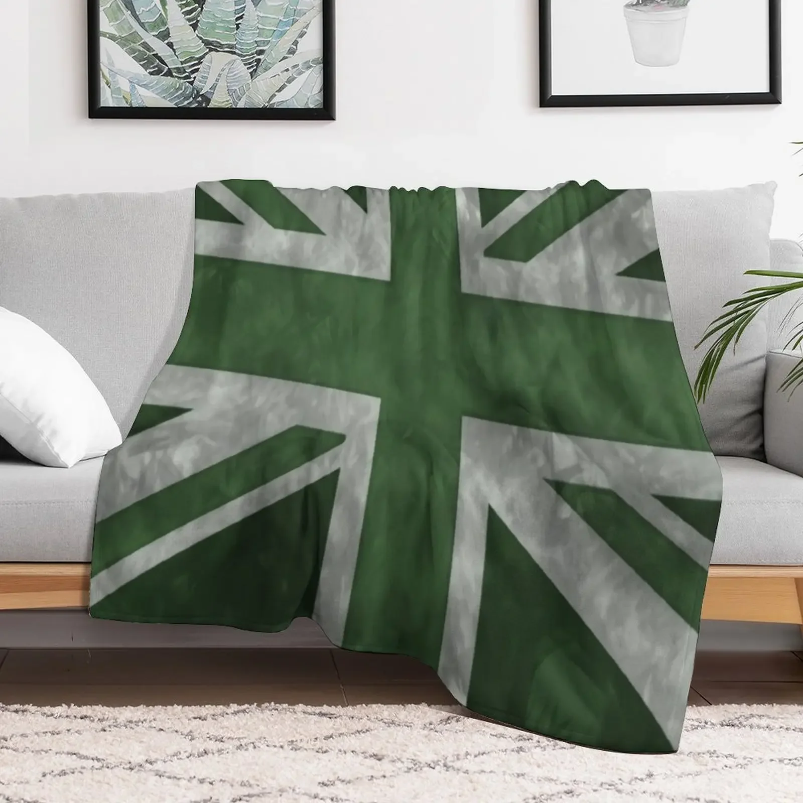 Green Distressed Union Jack Throw Blanket Long Lasting Soft Plush Blanket for Daily Use