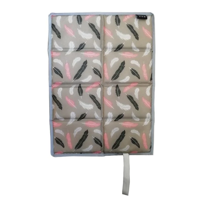 

Folding Sit Mat Moistureproof Seats Pad Camping Seats Cushion Insulated Sitting Pad for Picnics, Hiking, Backpacking