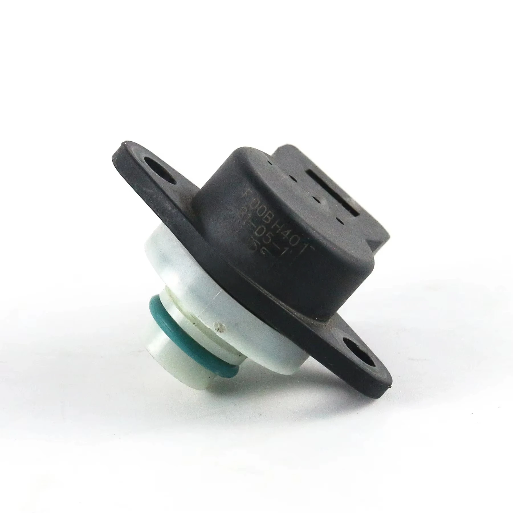 

Bo-sch CP2.2 Датчик давления насоса подачи мочевины F00B H40 171 F00BH40171