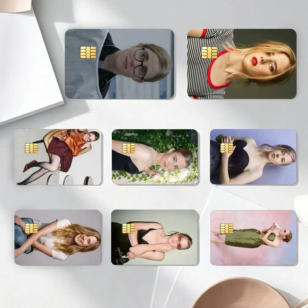 

Actress T-Taylor D-Dearden Sticker Decoration Creative Bank Card Bus Metro Waterproof Sticker
