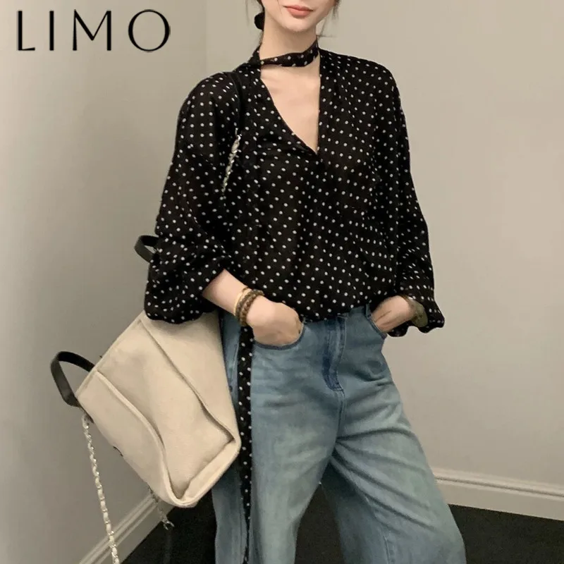 

LIMO Women's V-Neck Polka Dot Chiffon Blouse Sustainable Fashion Retro Comfortable Summer Top Eco Friendly Loose Fit Shirt