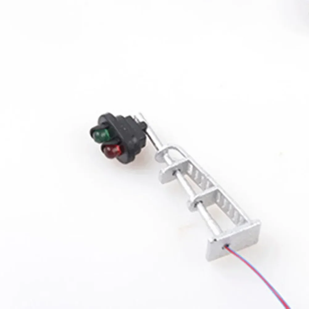 3pcs Model Railroad N Scale 1:87 Track Signals 2-LEDs Green Red Block Lights Train Railroad Building Landscape Toys Decoration