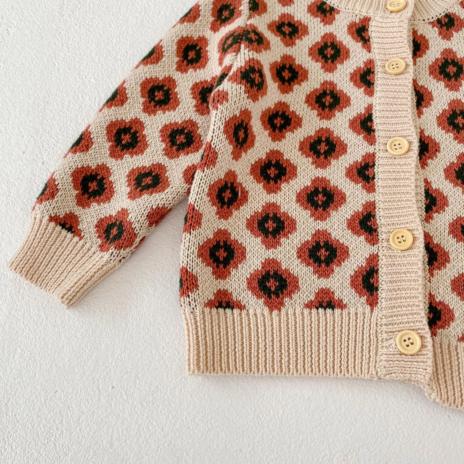 Instagram Spring and Autumn New 0-3-year-old Girl Sweater Knitted Infant Sweater Clover Girl Knitted Cardigan Sweater