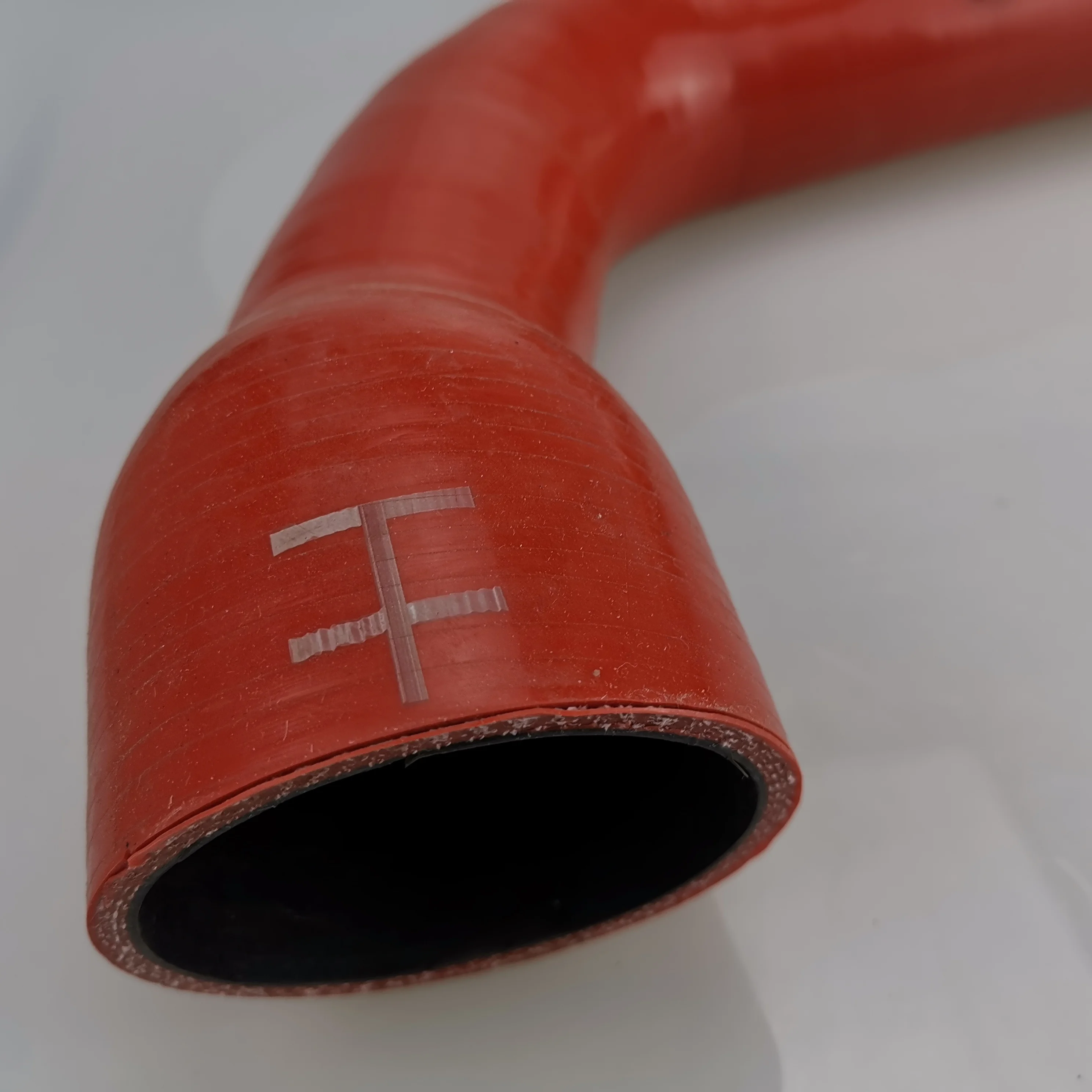 SAIC MAXUS V80 Intercooler Outlet Hose C00103510