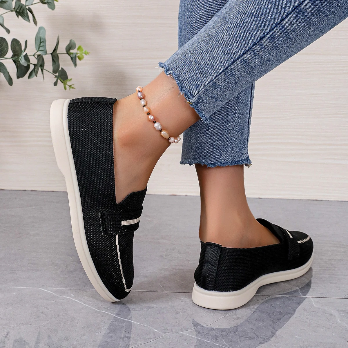 New Women Black Loafers Shoes Brand Casual Flat Shoes Leather Cashmere Single Shoes Ladies Walking Non Slip Chaussure Femme