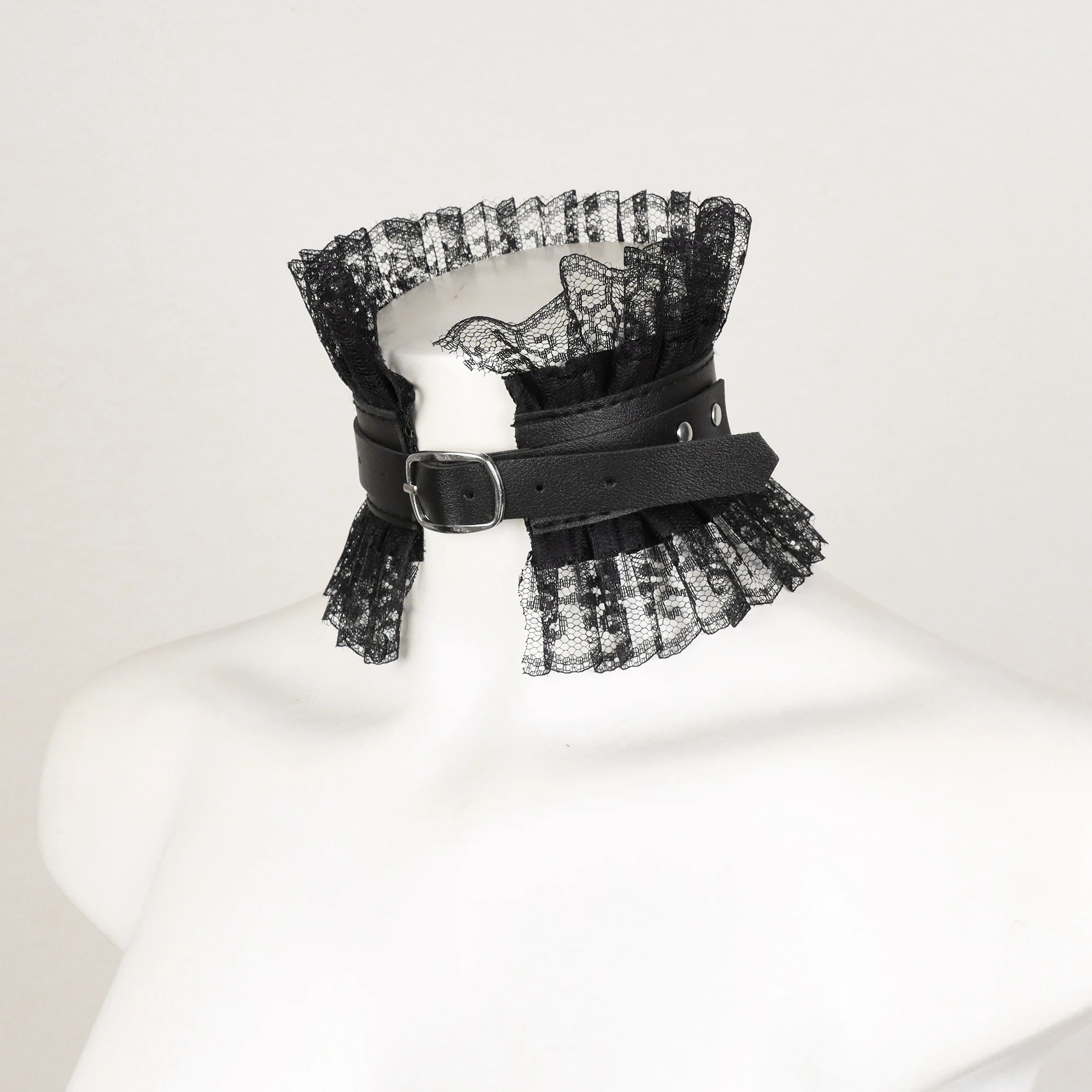 Women Vintage Fake Collar Gothic Black Faux Leather Ruffled Floral Lace Choker Necklace Victorian Lolita Neck Ruff view 5