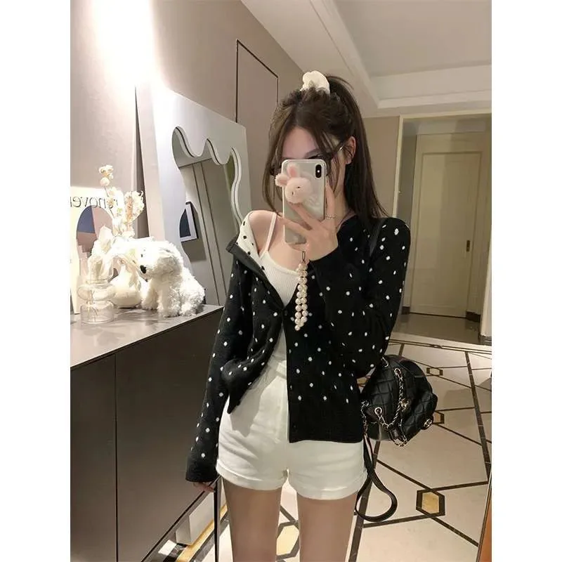 

Autumn and Winter Cardigan Polka Dot Sweater Women's Versatile Sweater Jacket Top