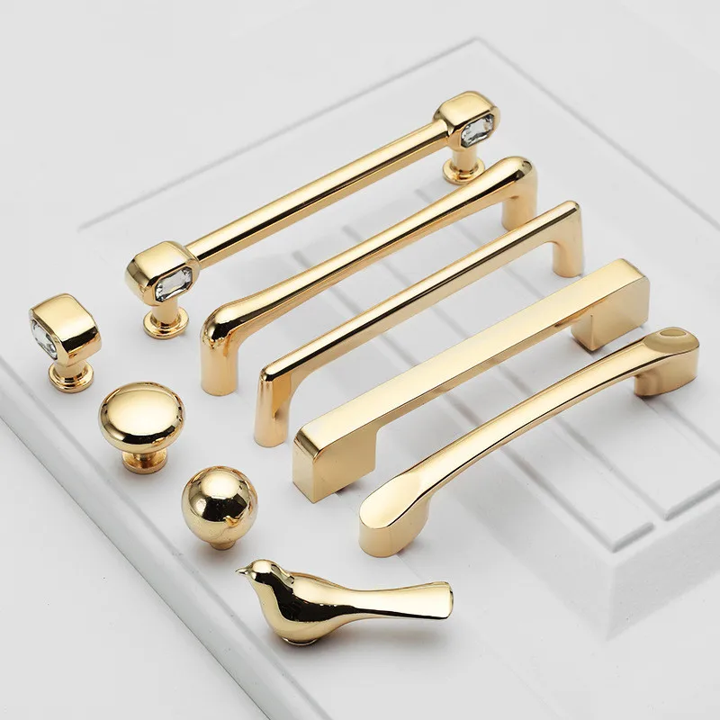 Bright Gold Kitchen Handle Luxury Fashion Cabinet Knobs and Handles Wardrobe Door Pulls Dresser Gold Handle Door Hardware