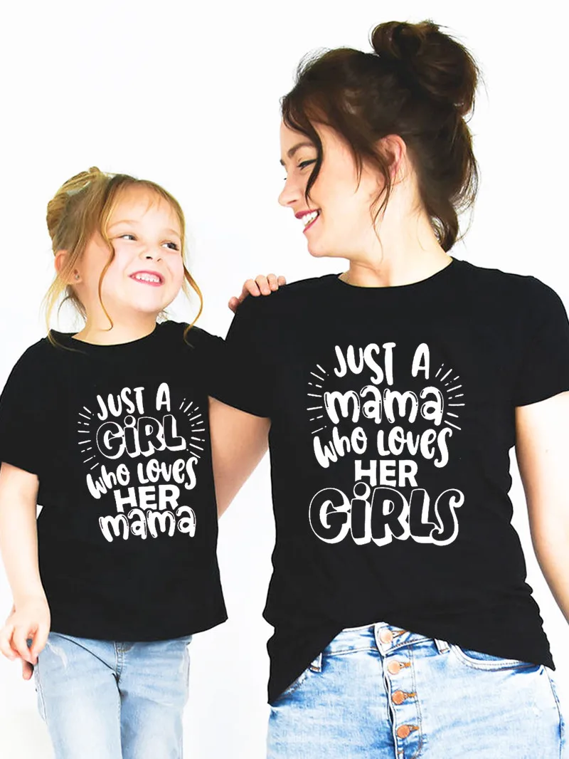 

Just A Girl Who Love Her Mother Daughter Me Tops Family Matching Outfits T-shirt Women Besties Girl Mommy Baby Clothes Mommy Tee