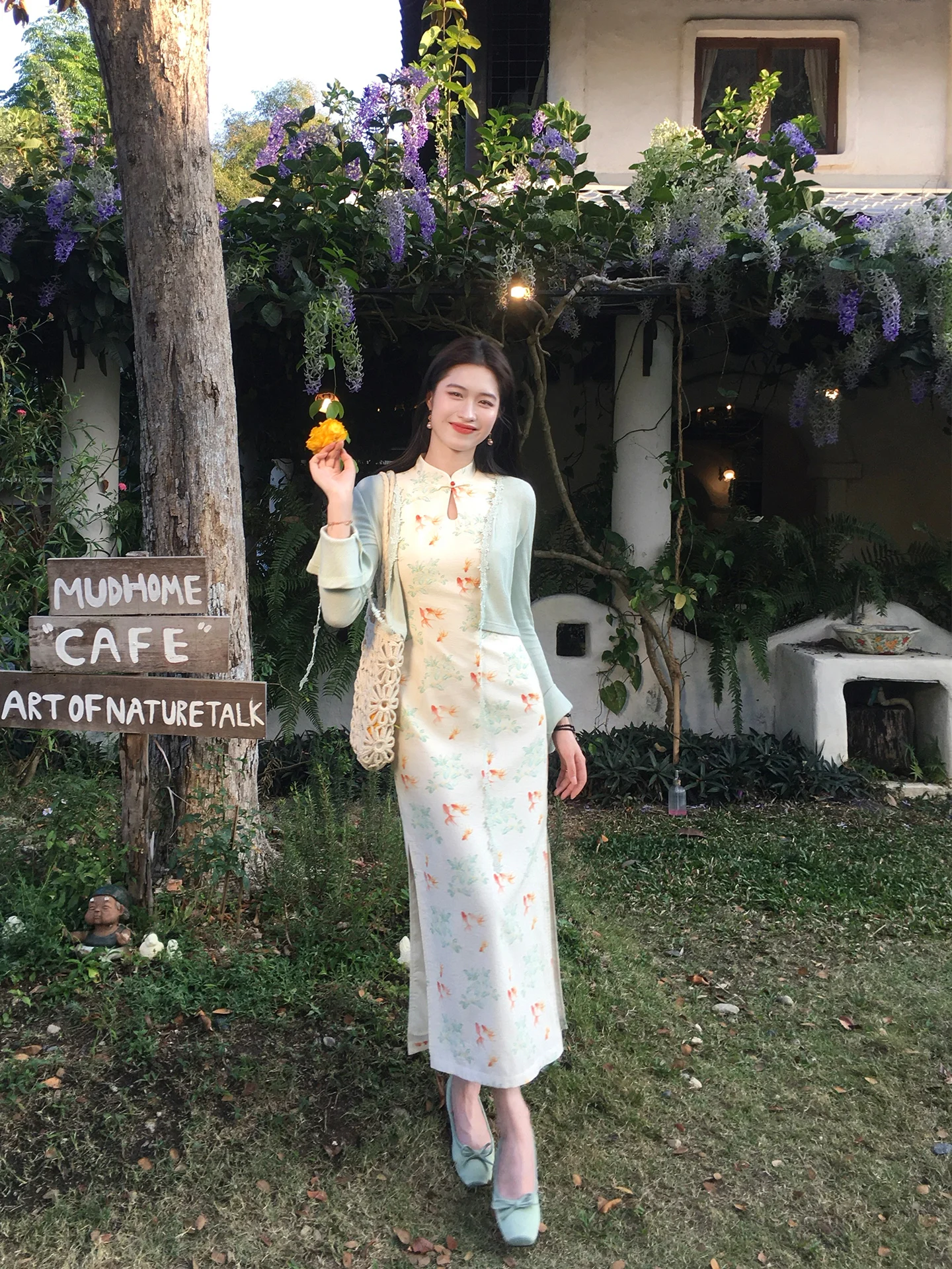 

Lingshan Zhihe New Chinese Style Improved Carp Pattern Sleeveless Slim Fit Dress for Women Beautiful Early Spring D...