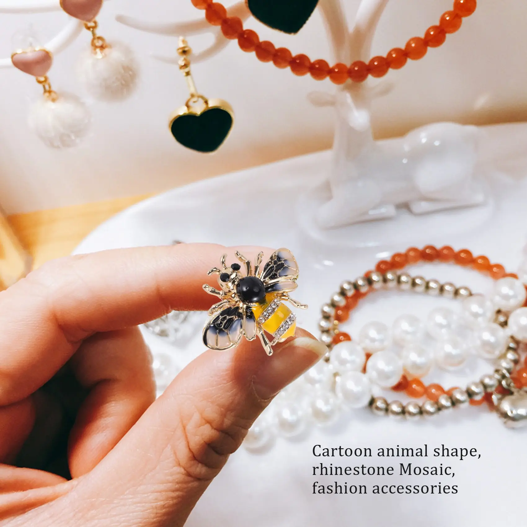 FZFZ Pin Bros Kristal Modis Lencana Kostum Hadiah Perhiasan Pesta Mode Lebah