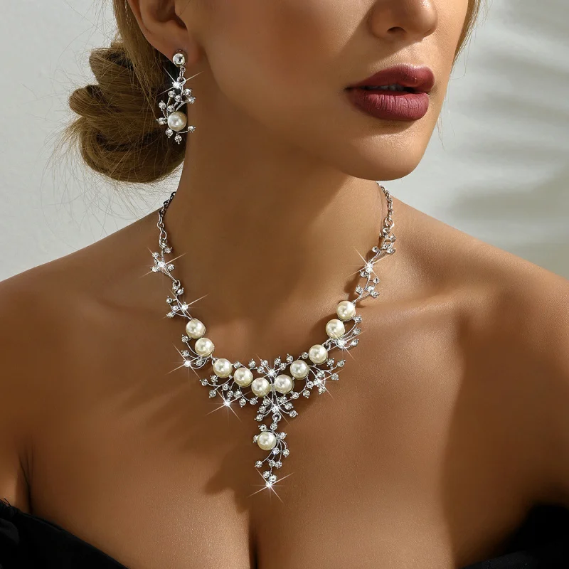 

European and American Foreign Trade New Pearl Necklace Alloy Set for Women, Light Luxury Niche Versatile Bridal Dress Accessorie