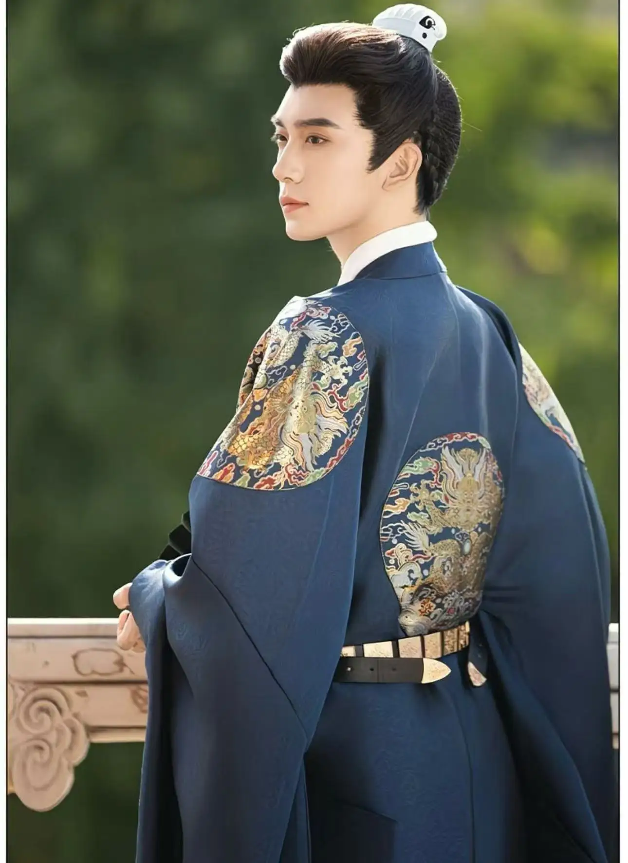 Ancient Bridegroom Uniform Traditional Chinese Clothing Dark Pattern Gold Woven Dragon Hanfu Vintage Wedding Halloween COS Suits