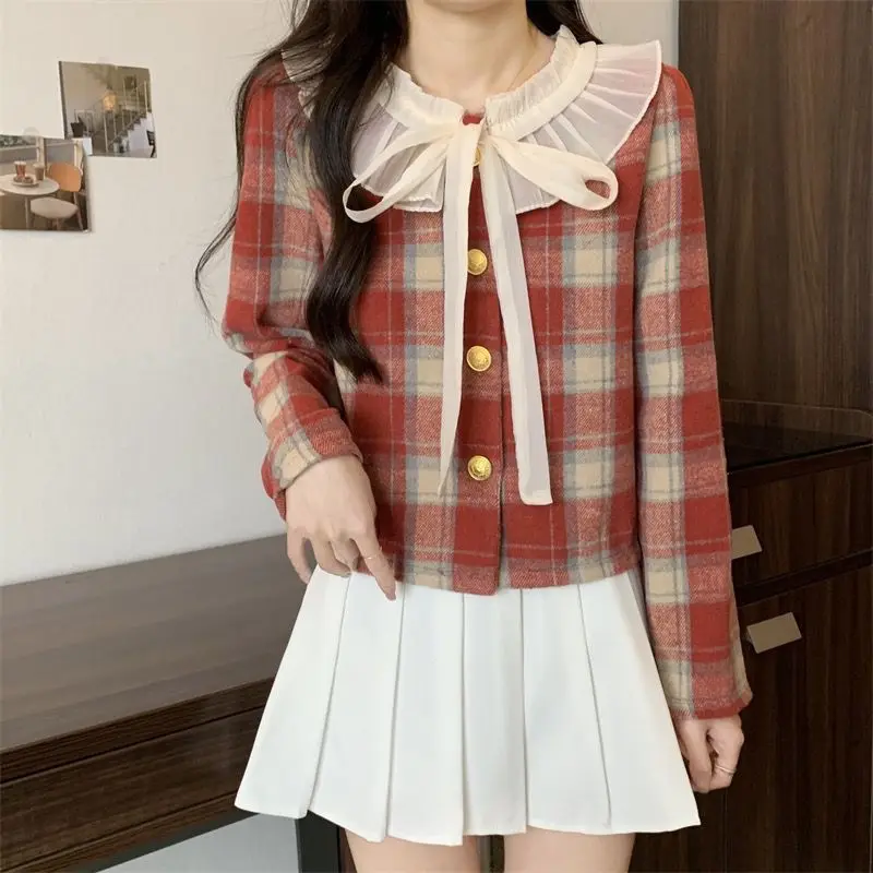 

Retro Plaid Sweet Long Sleeved Jacket for Women with a Sense of Niche Design Small Fragrance Style Shirt on Top