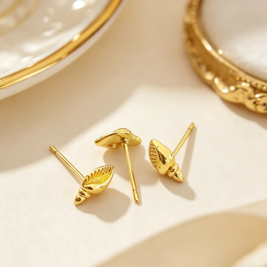 4 Pair 8 Pieces Copper Gold Plated Mini Earrings Heart Butterfly Rose Conch Dollar Letter Design Love Happy Smile  for Men Women