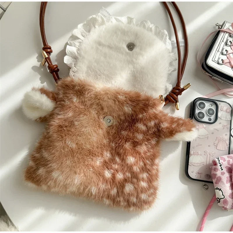Japanische Hirsch gefleckte Band Plüsch Unterarm Umhängetasche, Mori Girl Elch flauschige Frauen Geldbörse, Winter süße Woodland Fairycore Handtasche – Detail 32
