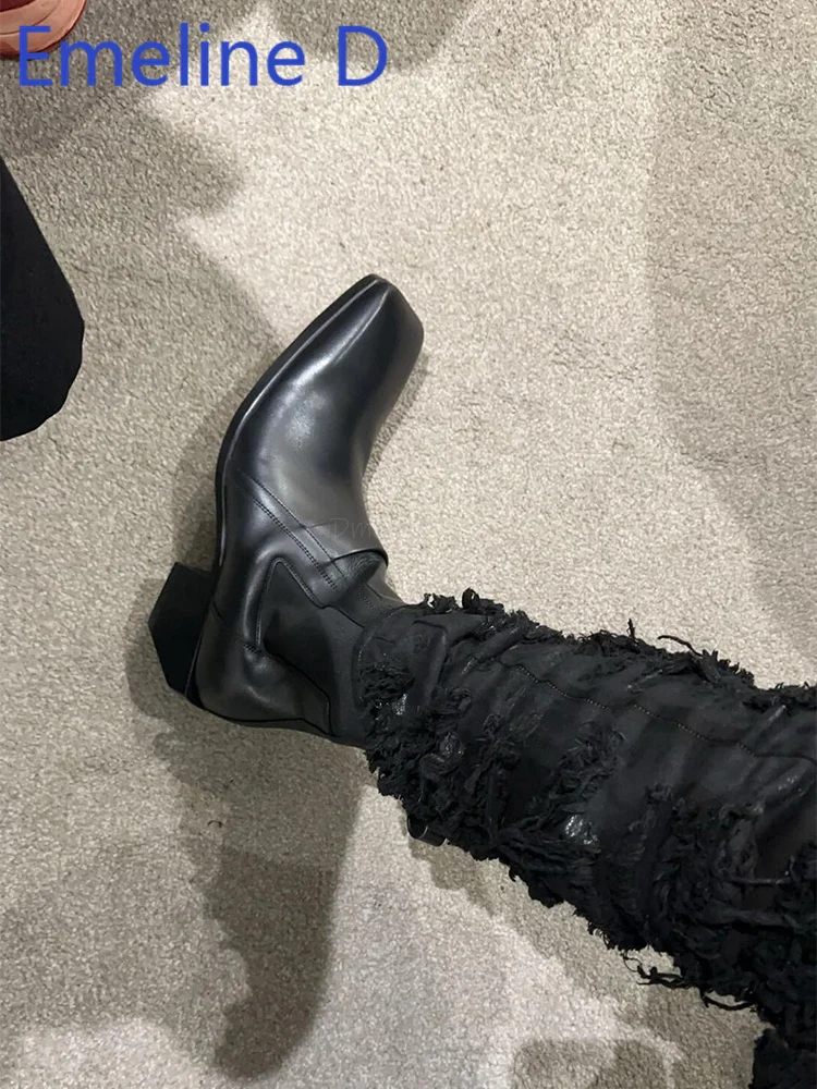 

Square Headed Unisex Chelsea Boots Fashion Black Thick Soled Boots Leather Splicing Simple Height Increasing Sleeve Short Boots