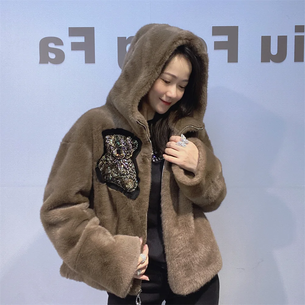جديد الشتاء الكرتون الدب فو الفراء هوديس معطف امرأة معطف فرو المنك Y2k الملابس الدفء اليابانية الكورية موضة المتضخم القمم
