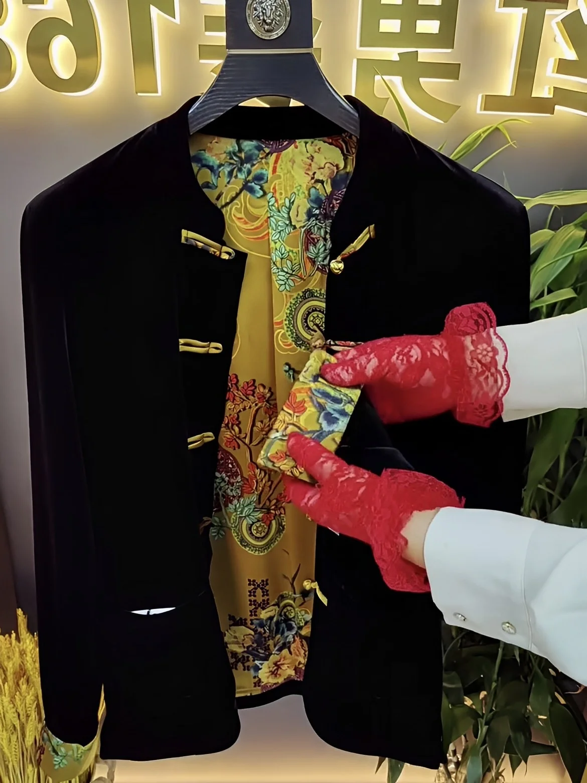 

Men's Tang Suit Jaet Casual Faionable Retro Button Decorated Long Sve Autumn Outerwear for Young Leisure Scenes