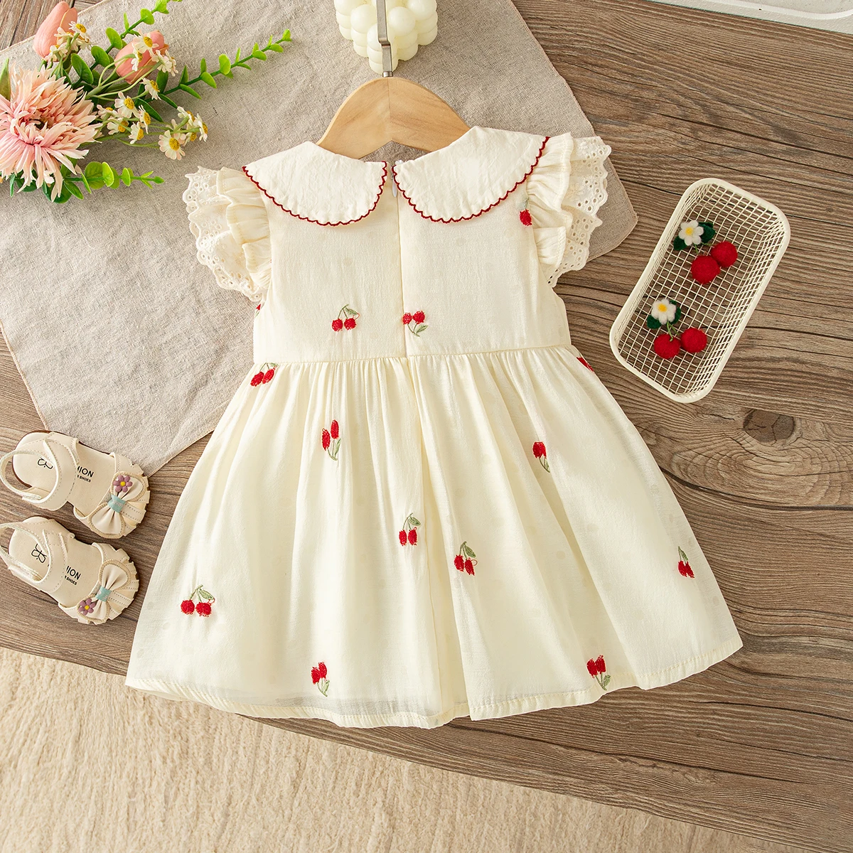 Summer New Cute Strawberry Collar Baby Girl Dress Red Cherry Children'S Sleeveless Clothes (9 Months -4 Years Old)