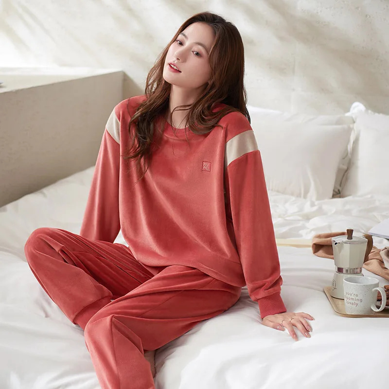 

Thick Velvet Island Fleece Pajamas Women Warm Flannel O-Neck Long-Sleeved Autumn And Winter Home Service Suit Pyjamas Mujer 3XL