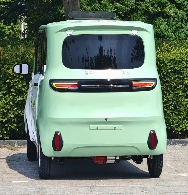 Jual Hot Mobil Mini Tenaga Energi Baru Roda 4 Dewasa Roda Empat Listrik untuk Lansia Perkotaan