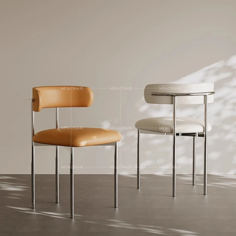 كرسي طعام بسيط وحديث منزلي على الطراز الكريمي، كرسي مسند ظهر مريح ومتين