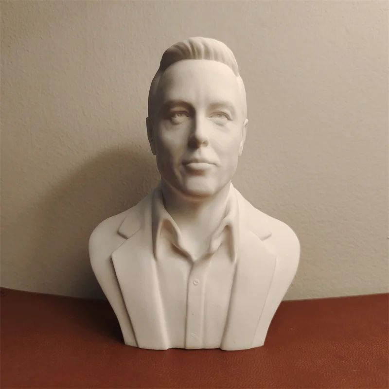 

Tech Visionary Plaster Bust - Gallery-Style Sculpture for Modern Office, Handmade Desk Art Decor & Entrepreneur Gift Collectible