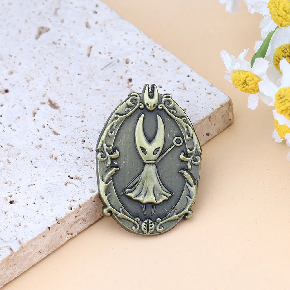 Pin de solapa esmaltado de caballero hueco, juego Retro de Metal, insignia de colección, novedad, mochila divertida, broches decorativos, regalos