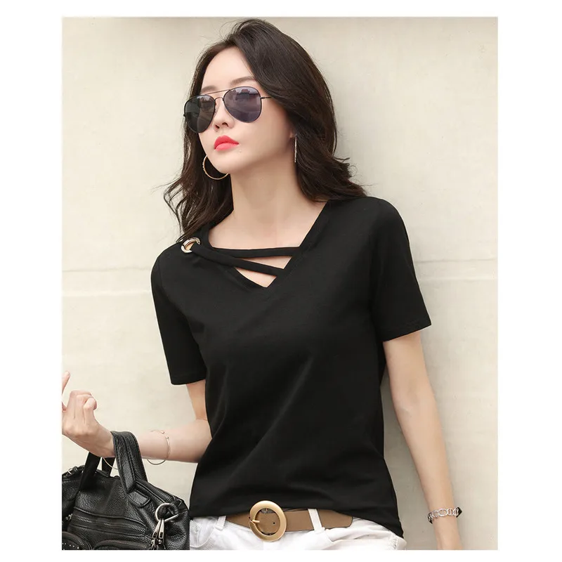 Short Sleeved Women's 2024 New Summer White T-shirt Women's V-neck Loose Korean Black Top Casual Trend Fashion Design