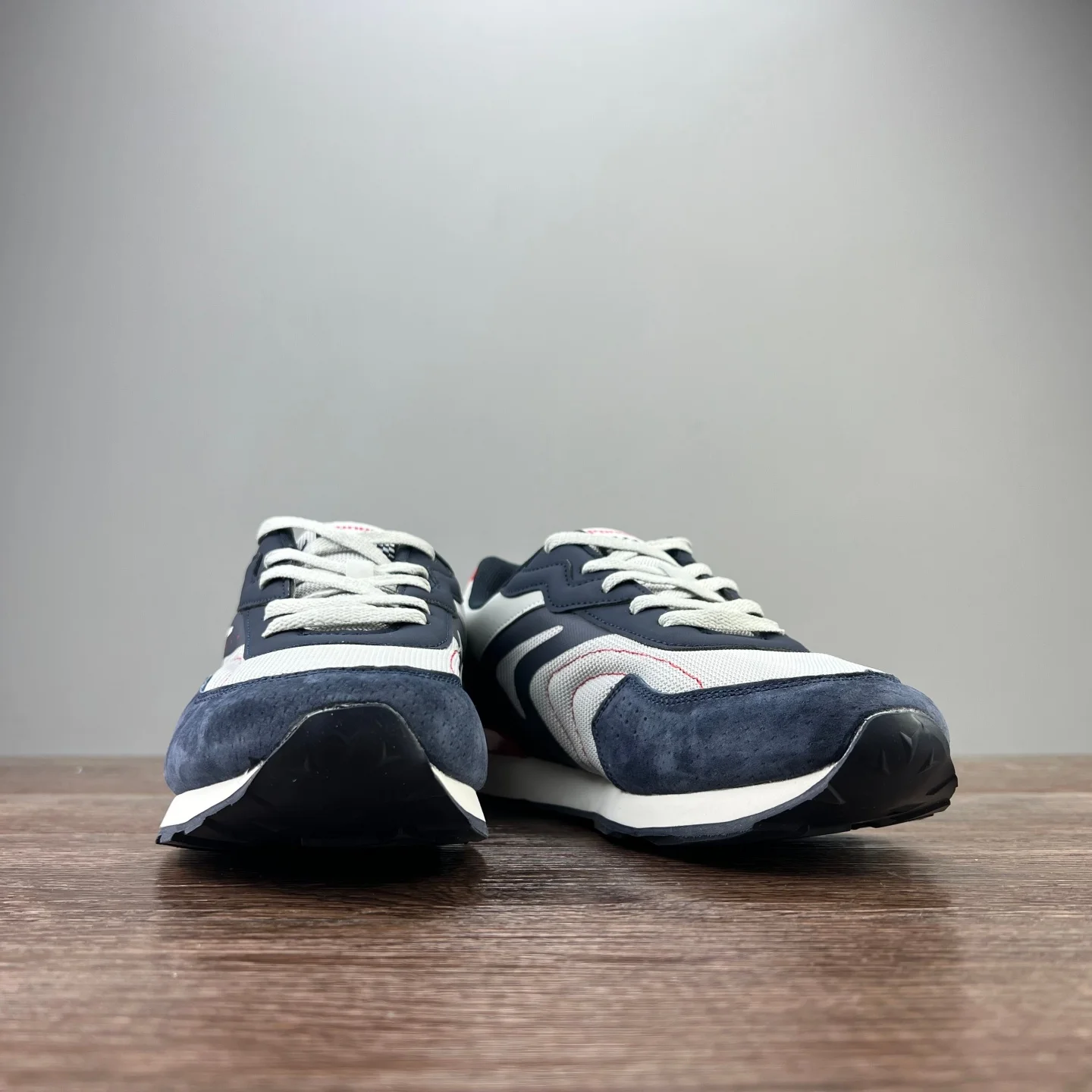 Men's Retro Leather Running Shoes Thick Bottom Casual Sports Shoes Simple Match Autumn Winter Low Top Shoes for Running