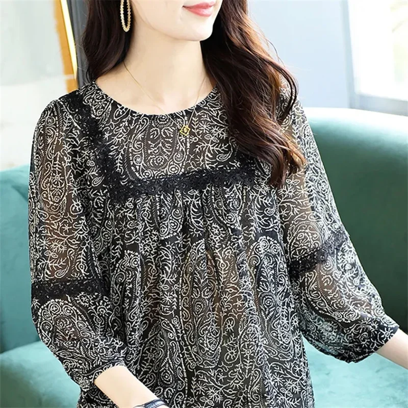

2025 Female Seven Points Sleeves Tops Coat Korean Women Large Size 6XL Lace Shirt Spring Summer Ladies Chiffon Blouse Jacket