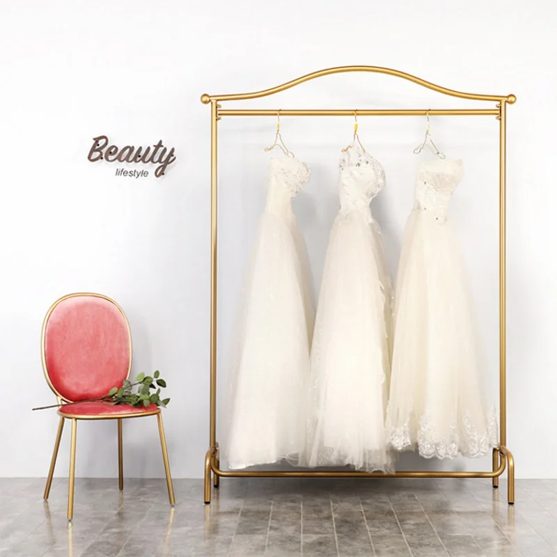 Custom European style Iron Gold wedding dress rack display rack for clothing store