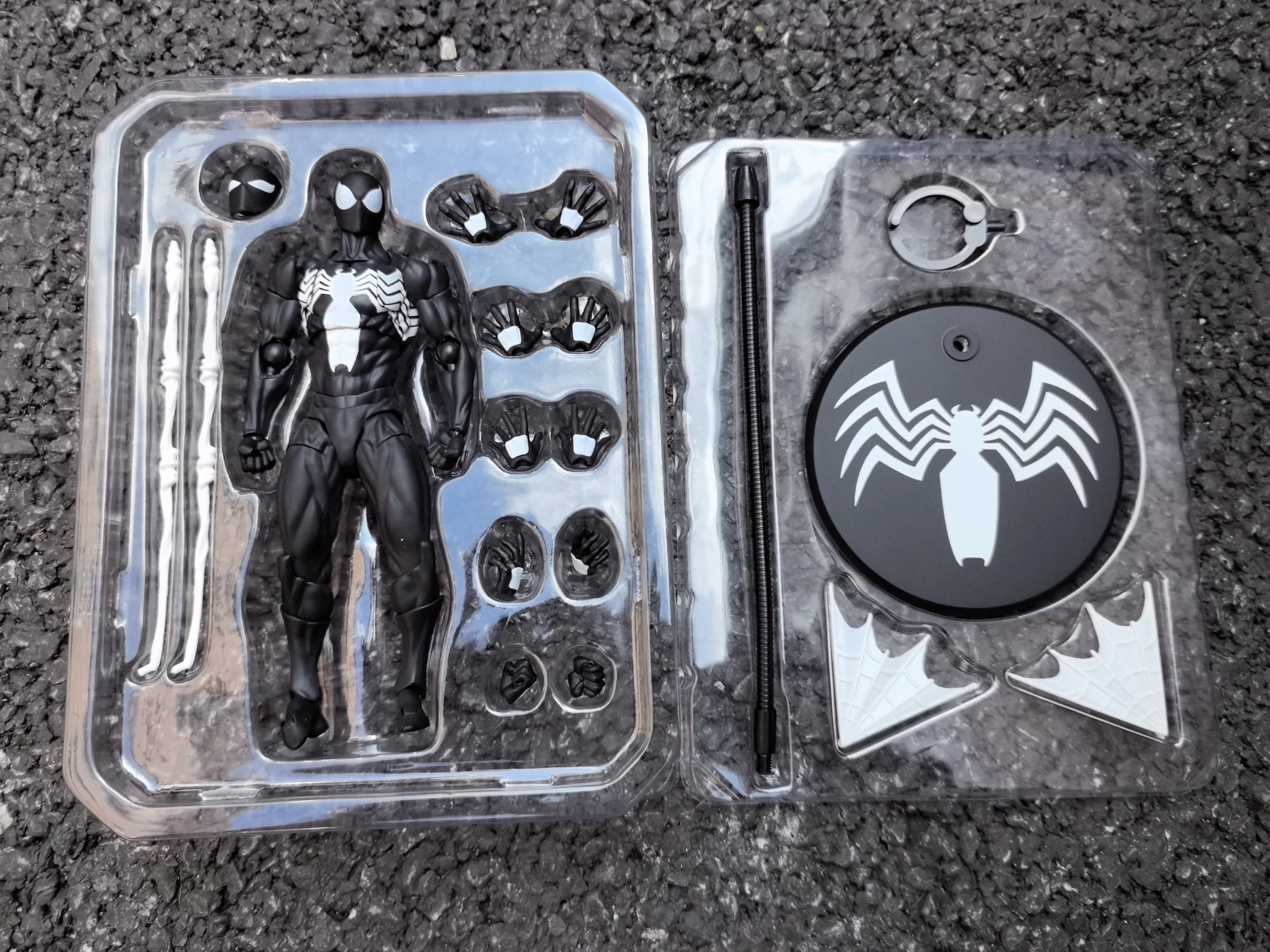 Auf Lager: Venom Actionfigur, Superior Spider-Man, Lethal Neighbor Anime-Figuren, bewegliche Gelenkmodelle, Sammlerstücke – Detail 18