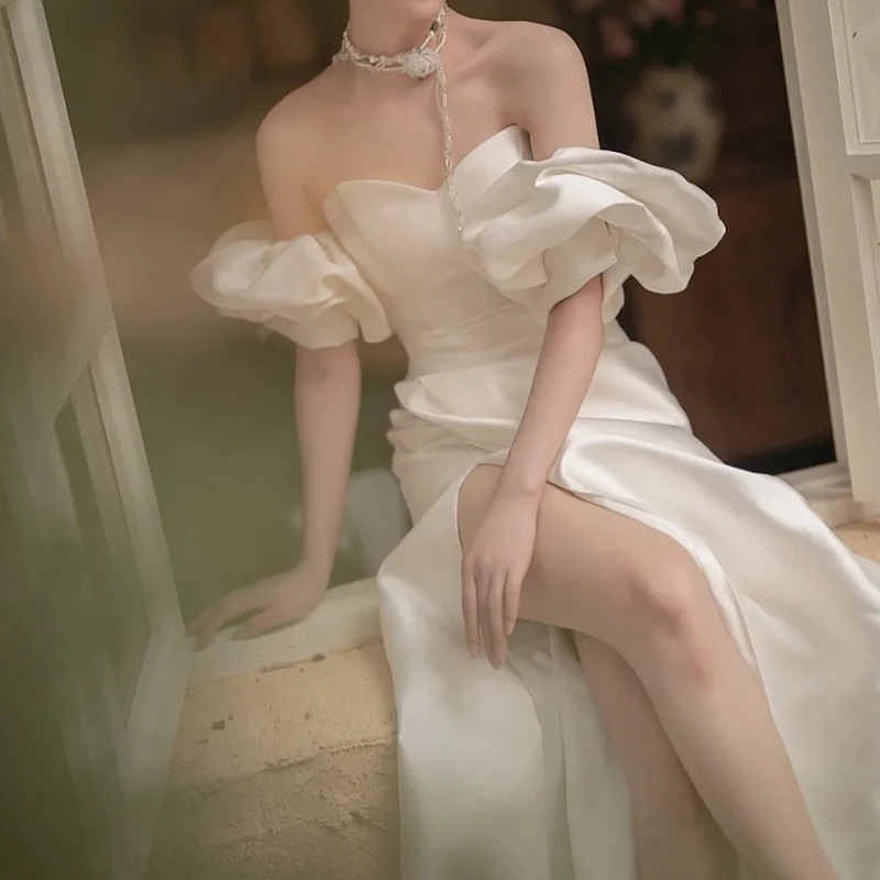 Abito da sposa in raso senza spalline senza maniche diviso a trapezio Vestido Noiva Abiti da sera sexy semplici vintage Taglia personalizzata personalizzata