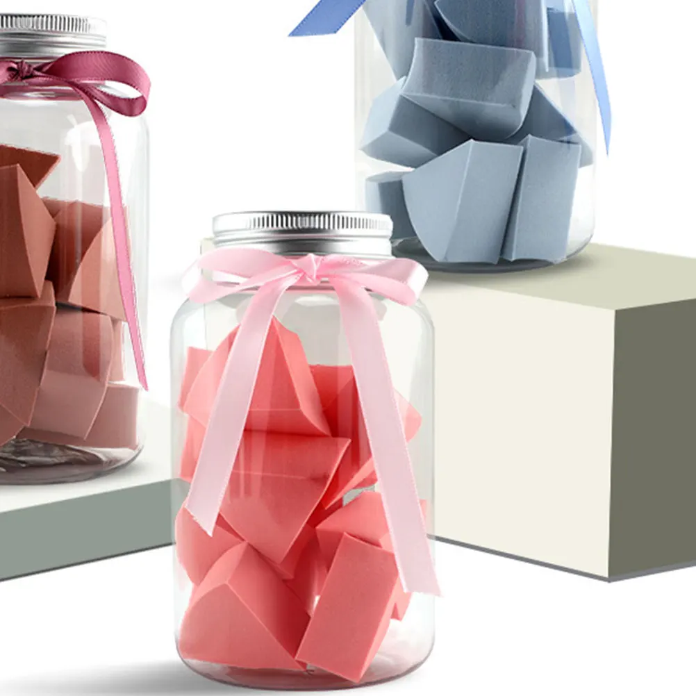 Dreieckiger Schwamm für flüssige Grundierung, flexibles, langlebiges Make-up-Werkzeug, Reise-Essential-Puderquaste, Make-up-Schwamm für das Gesicht