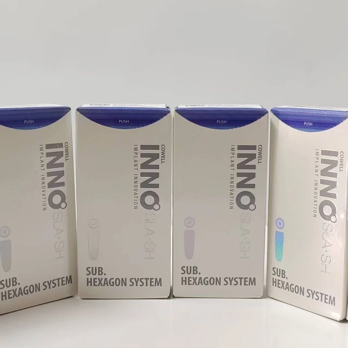 

ИННО Суб. Зубной имплантат без крепления, полная система с хирургическими инструментами и протезическим оборудованием.