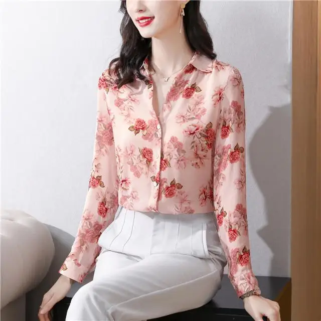 Long Sleeved Simulation Silk Shirt for Women in Spring 2024 High-end Fashion Temperament Versatile and Thick Touch Top Trendy