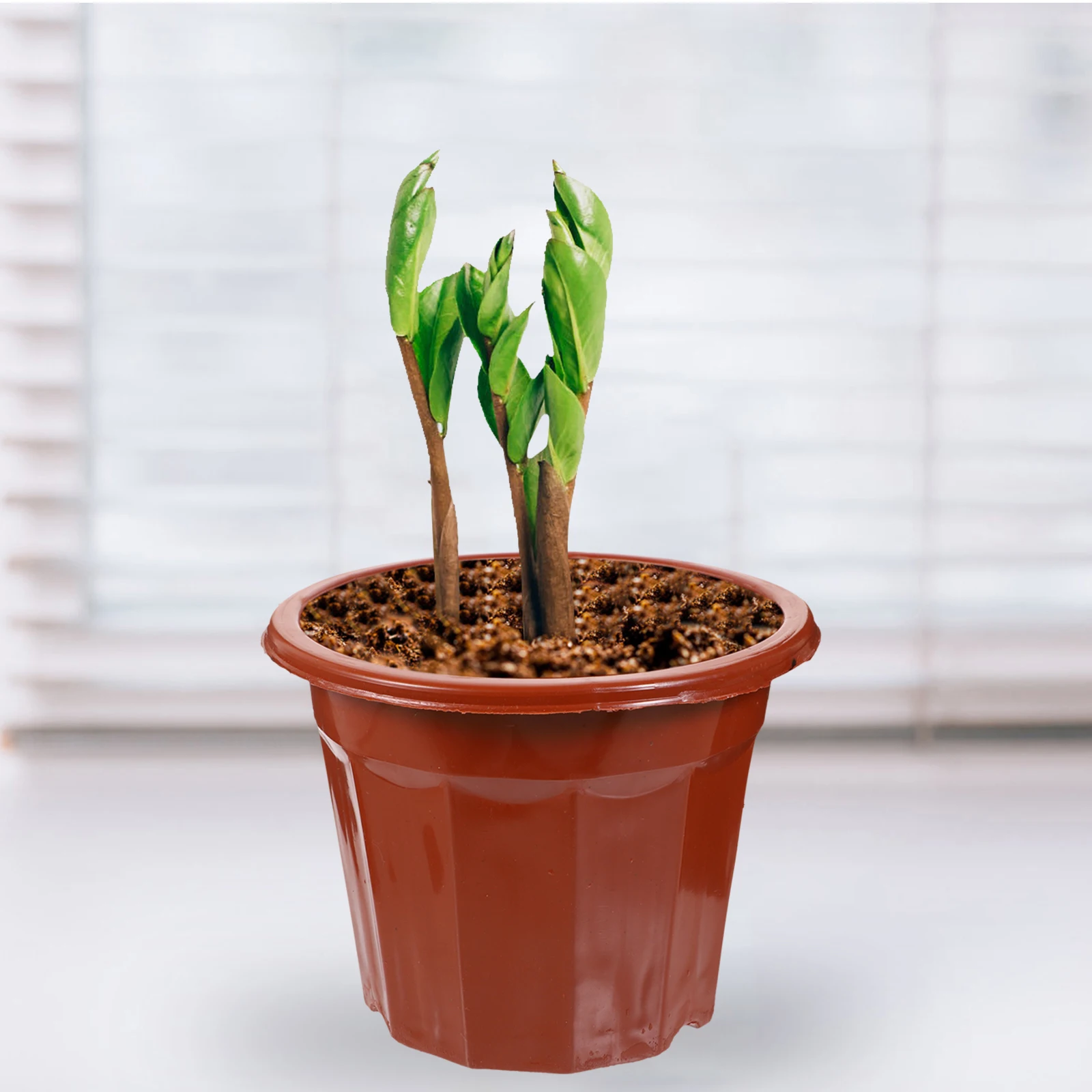 

25Pcs Plastic Nursery Pots Corner Brick Red Drainage Holes Garden Pots for Indoor Outdoor Plants Nursery Planter