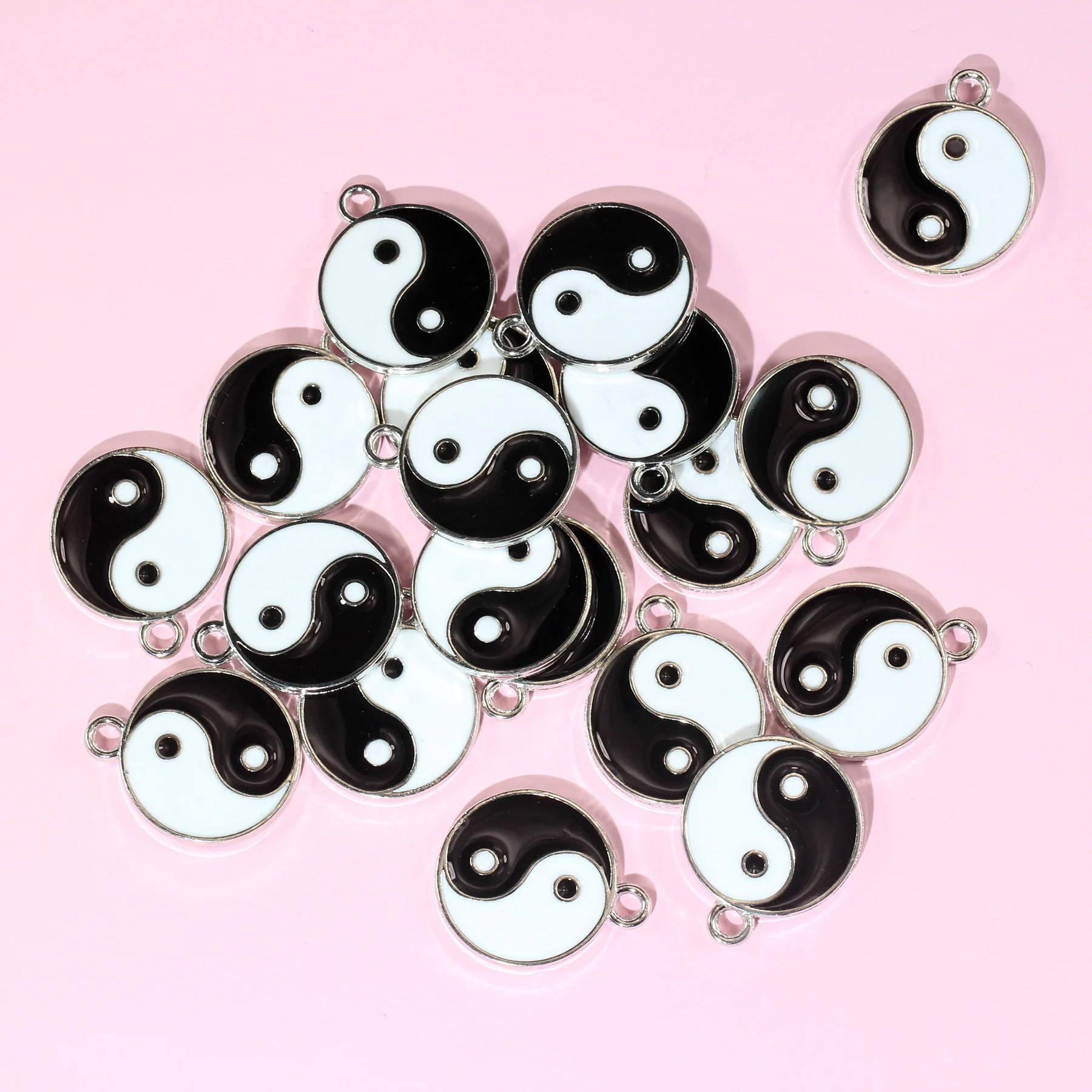 Tai Chi Charm Pendant Black White Round Yin Yang For Bracelet Necklace Earrings Making DIY Jewelry Accessoriess Gift