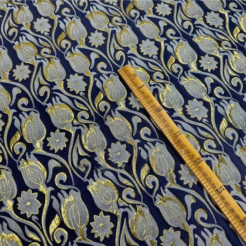 

Элегантный тюльпан с 3D тиснением золотой нитью, жаккардовая парчовая ткань, окрашенная в пряже платье, текстиль с текстурой для роскошной модной ткани
