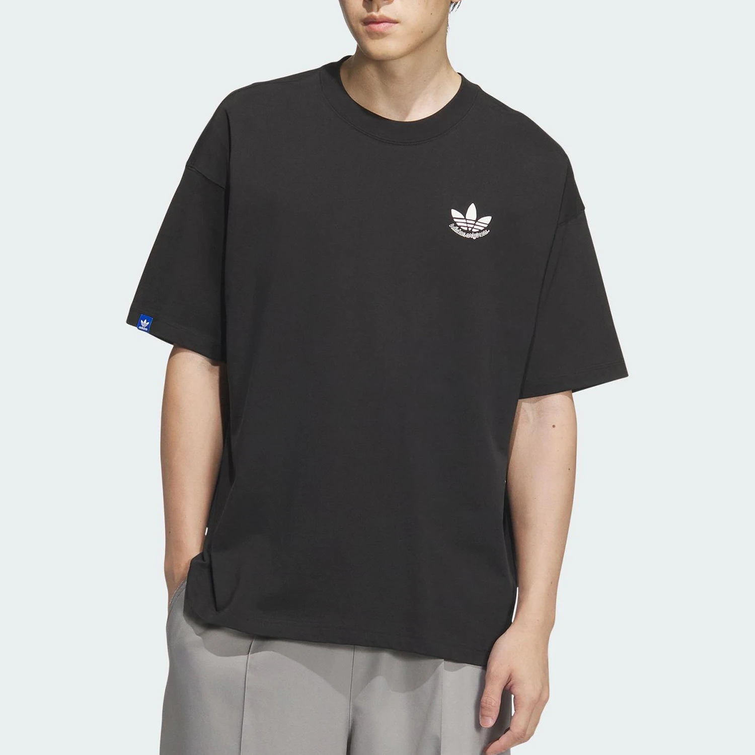 

adidas Originals Men's Knit Breathable Loose Casual Short Sleeve JN1669