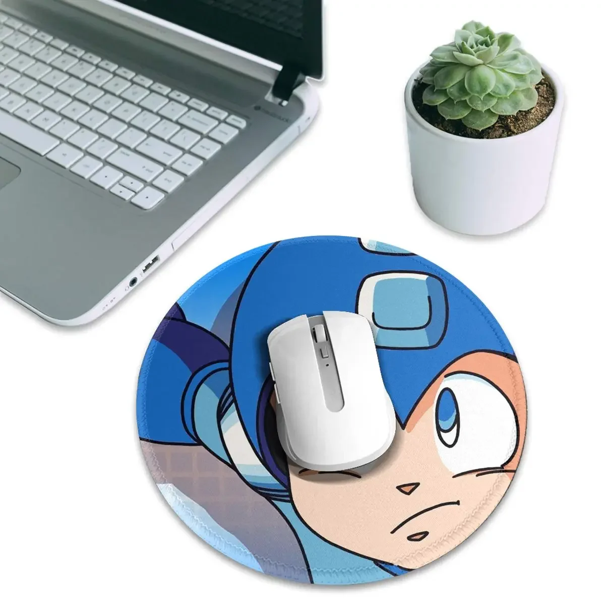 Megaman Video Game Mega Man Round Mouse Pad Computer Keyboard Mouse Mat Gaming PC Desk Mat Office Accessories Table Mats