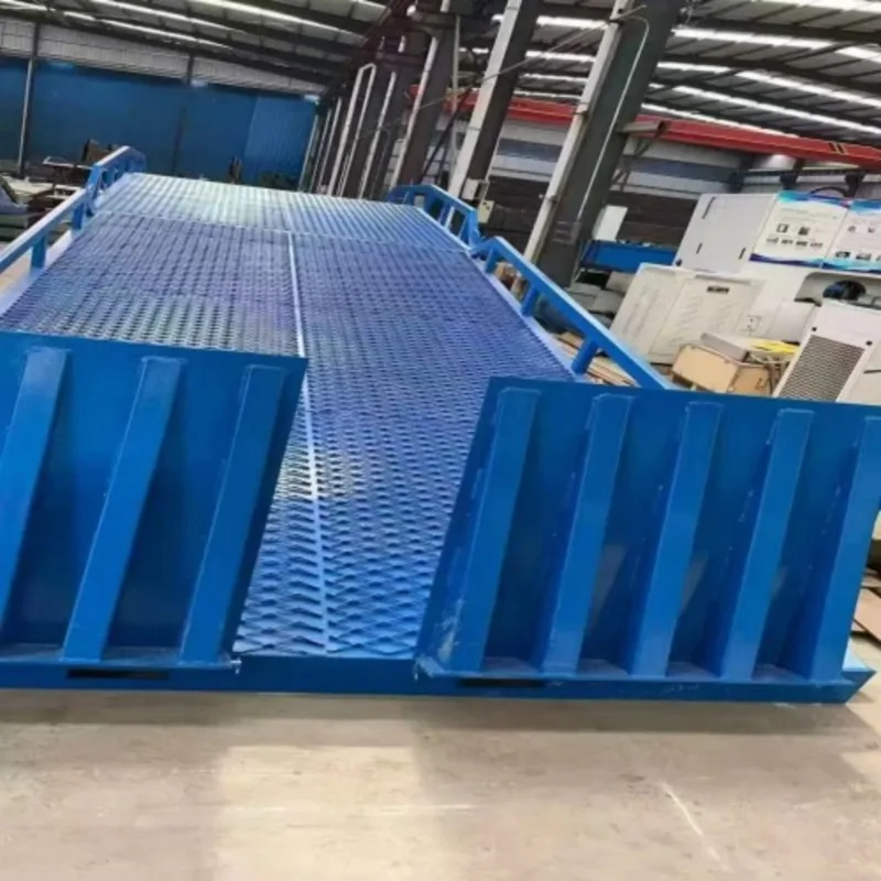 lifting platform for container loading, portable loading and unloading terminal ramp platform, mobile boarding bridge