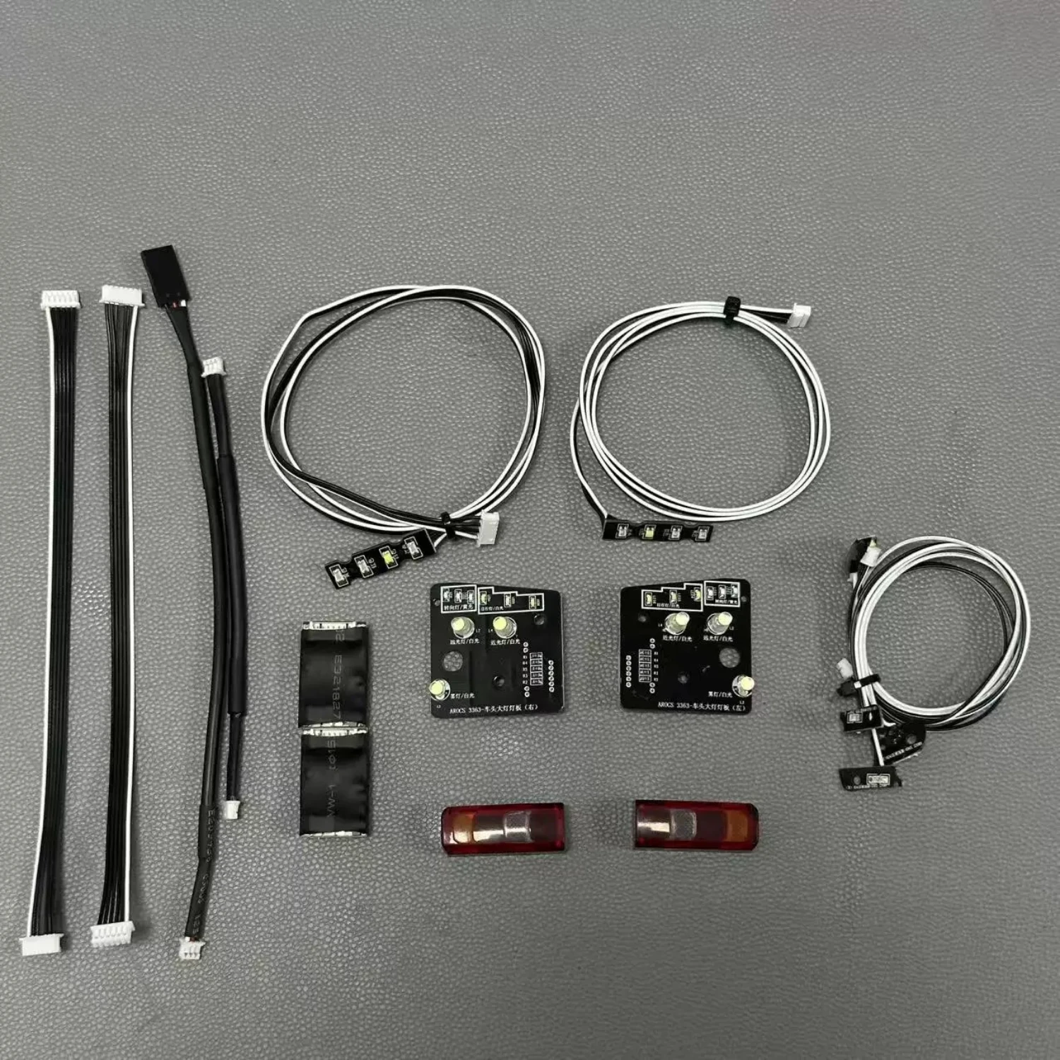 1/14 Scale Remote Control Truck Light Assembly Sequential Light Assembly Suitable for DIY Remote Control Car Enthusiasts