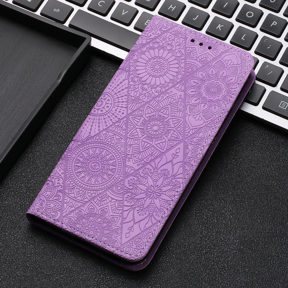 Magnetic Leather Phone Case for Samsung Galaxy A04 A04S A13 SM-A135 SM-A136 SM-A137 Cases Retro Embossing Flip Wallet Back Cover