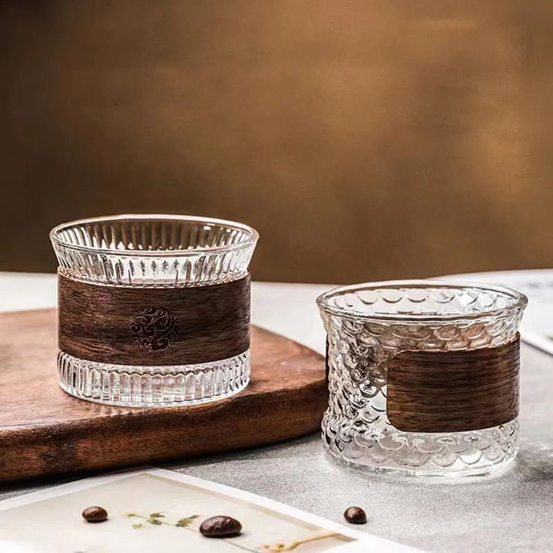 Niedliche Glas-Tasse mit Kleiner Kapazität: Hochwertige Borosilikat-Haushaltsglastasse für Espresso und Kaffee mit Holzhülle