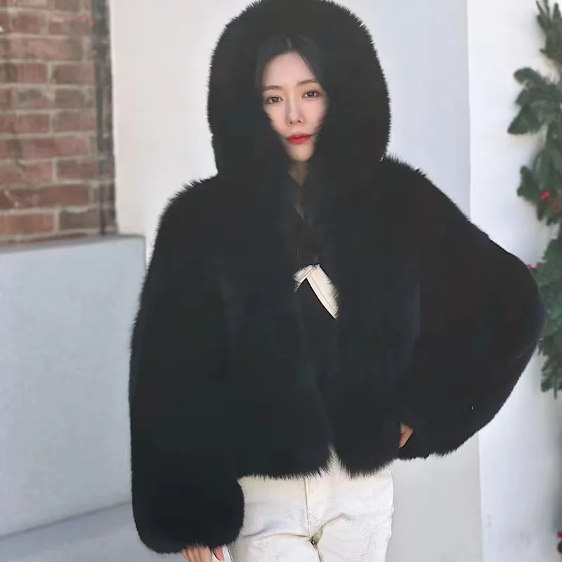 

2022 New Winter Black Fox Fur Hooded Coat Women's Fox Short Fur Coat High quality Fashion Natural Real fur Jacket